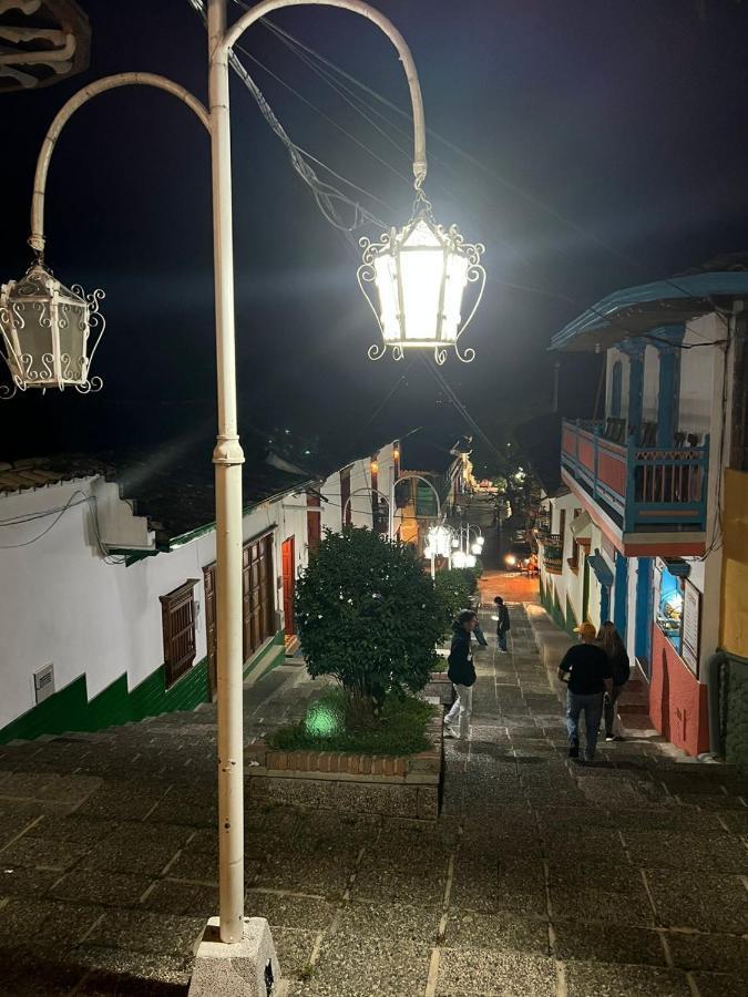 Spanglish Colombia Jericoc (Antioquia) Exterior foto