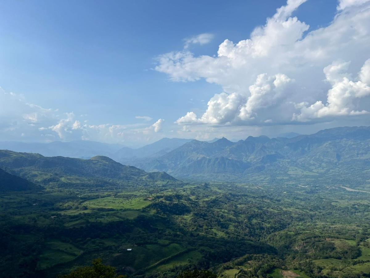 Spanglish Colombia Jericoc (Antioquia) Exterior foto