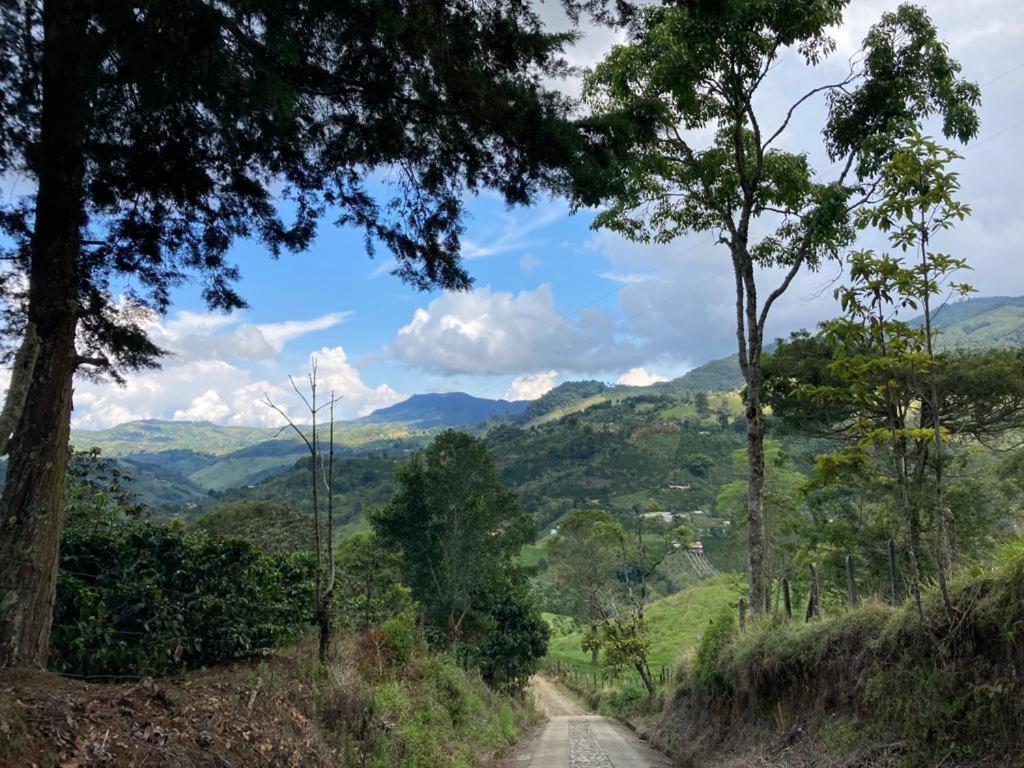 Spanglish Colombia Jericoc (Antioquia) Exterior foto